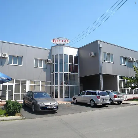 River Hotel Targu Jiu